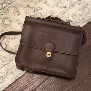 Vintage Coach Willis 9927 Dark Brown Leather Messenger Bag